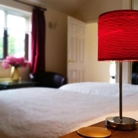 Miltons Country Lodge Lower Langford Exteriér fotografie