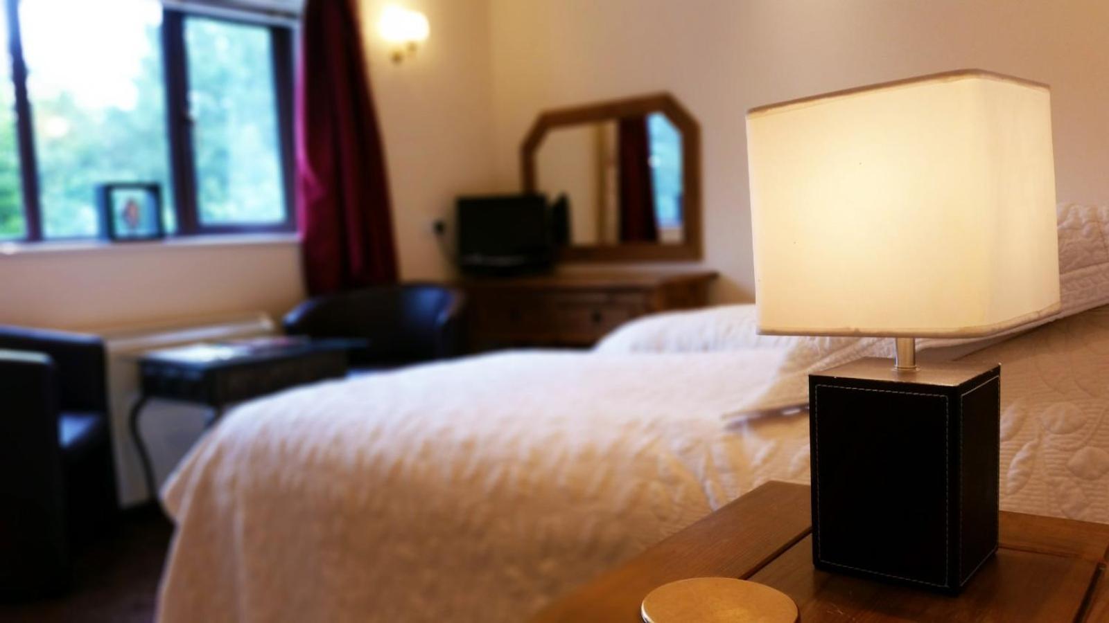 Miltons Country Lodge Lower Langford Exteriér fotografie